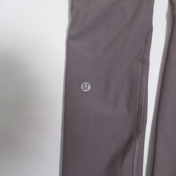 Lululemon Zoned In Tight *27" Lunar Rock Size 4 Breathable Tight Senseknit - Picture 9 of 12